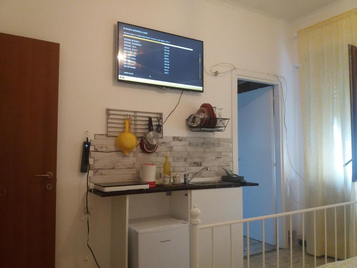 Roma Trastevere Station Екстериор снимка