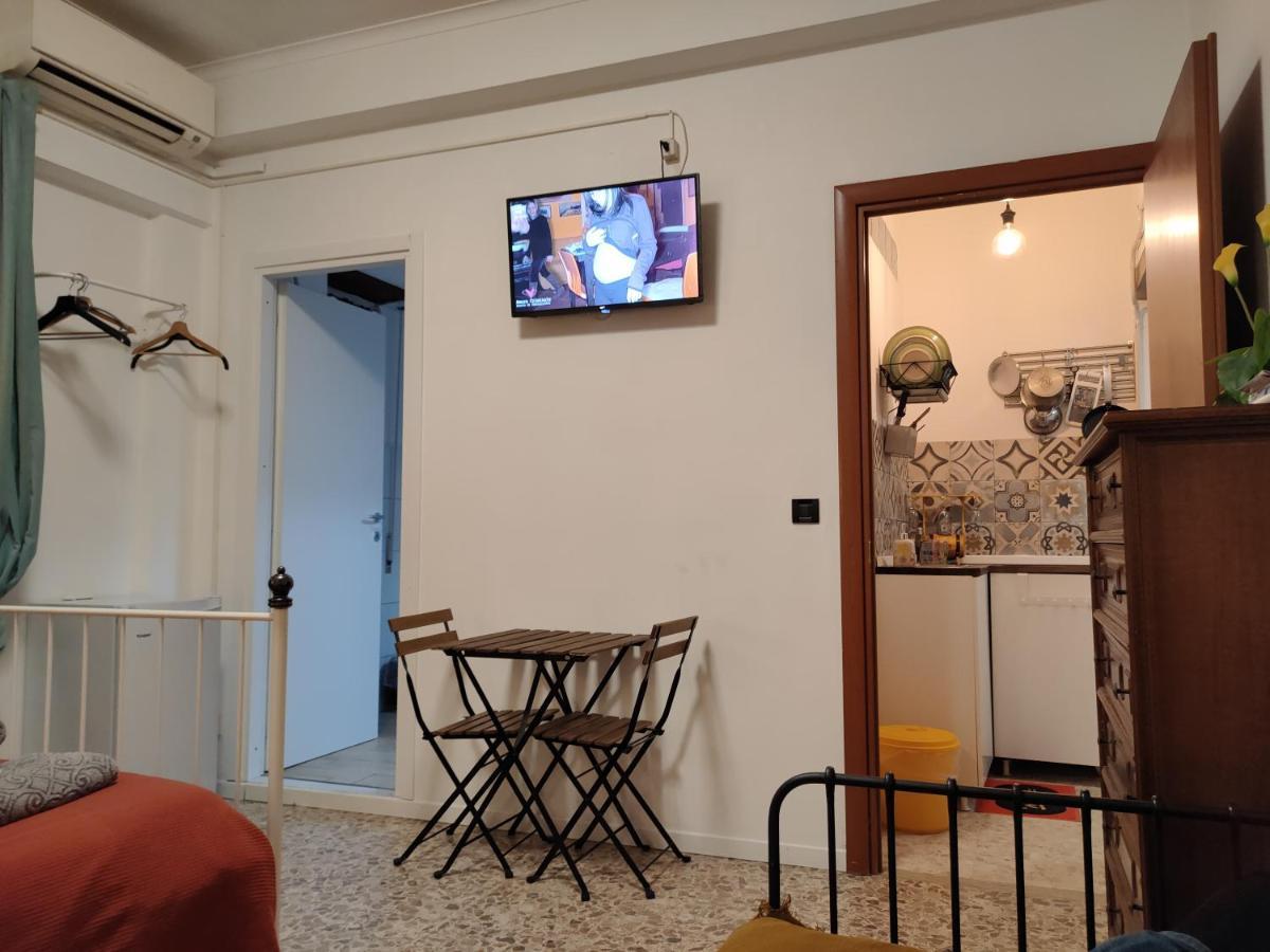 Roma Trastevere Station Екстериор снимка