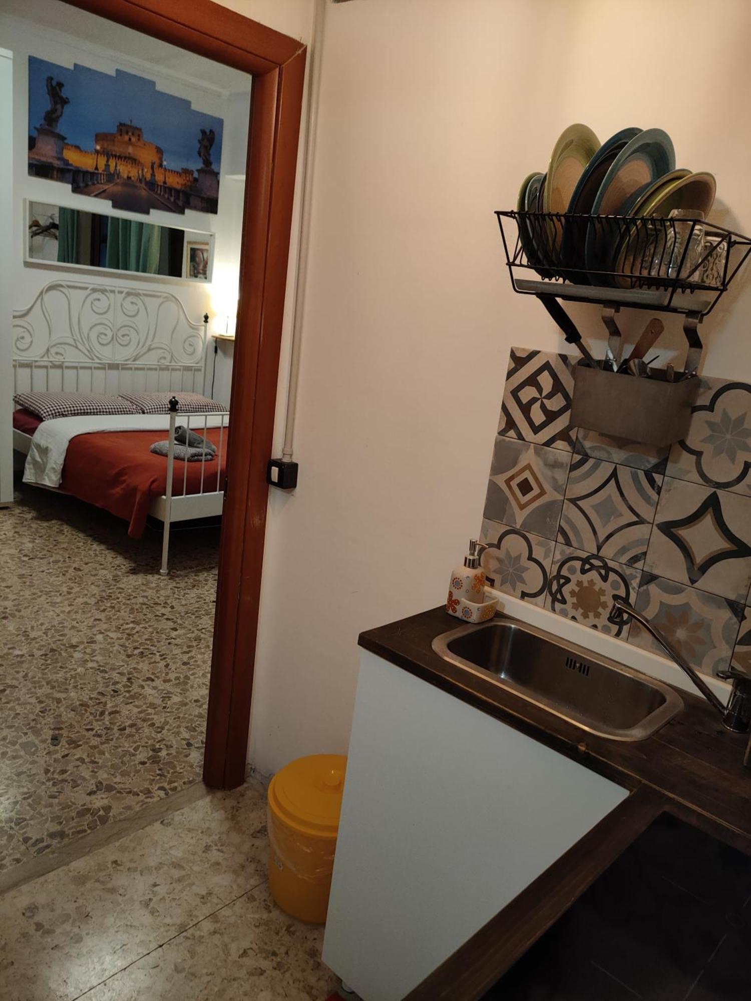 Roma Trastevere Station Стая снимка